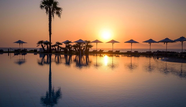 Neptune Luxury Resort