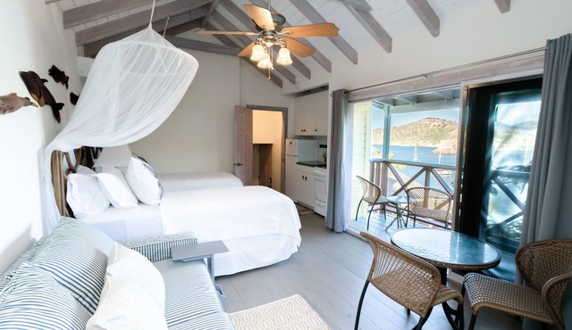 Neptune Studio, Great View, 1-4 guests, Galleon Beach, Part of Moondance Antigua