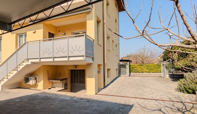 Nespolo by Interhome