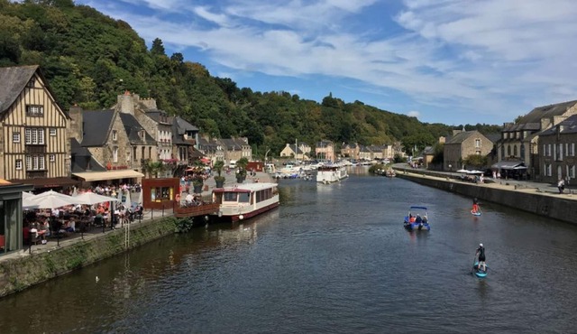 Nestled in a quiet backstreet, just 100metres from the bustling port at Dinan.