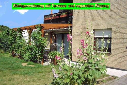 nette Ferienwohnung mit eigenem Eingang und Sonnenterrasse