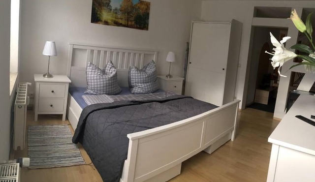 Nette Wohnung gute Austattung Parkplatz Terrasse