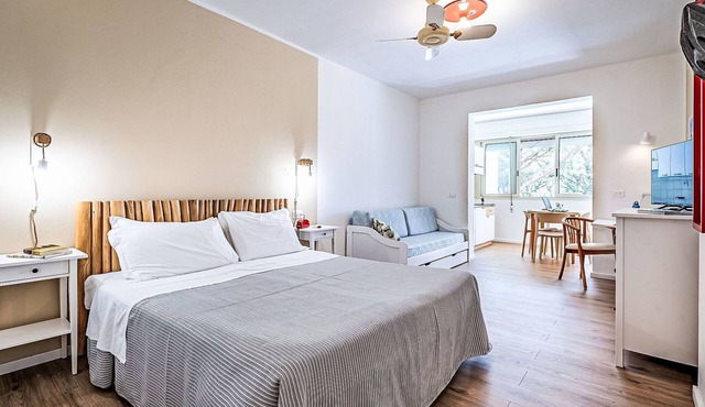 Nette Wohnung in Principina A Mare mit Terrasse und Garten by Interhome