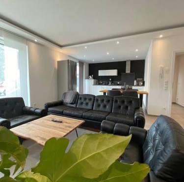 Neuwertige Erdgeschosswohnung mit Terrasse in Kruft!