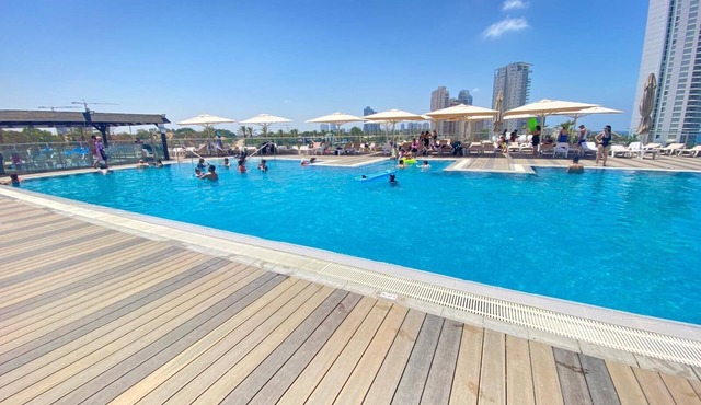 Neve David Hotel