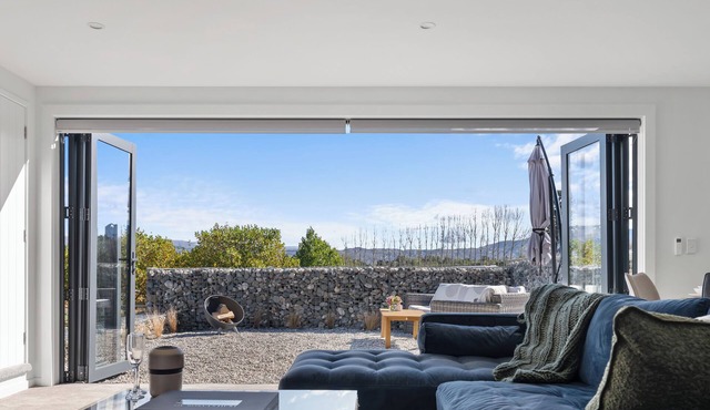 Nevis Suite Kaihanu Lodge | Luxury Cottage nr Clyde NEW 2025