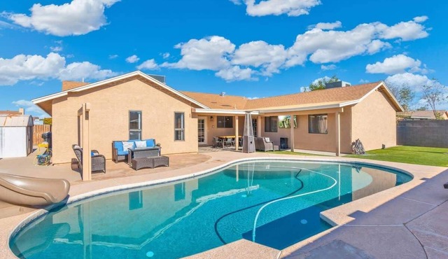 *NEW* 2 Homes in 1! Casita, Heated Pool, Fire Pit!