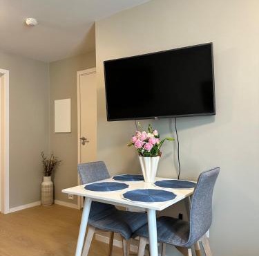 New and bright studio near Kristiansand Zoo and Kjevik airport