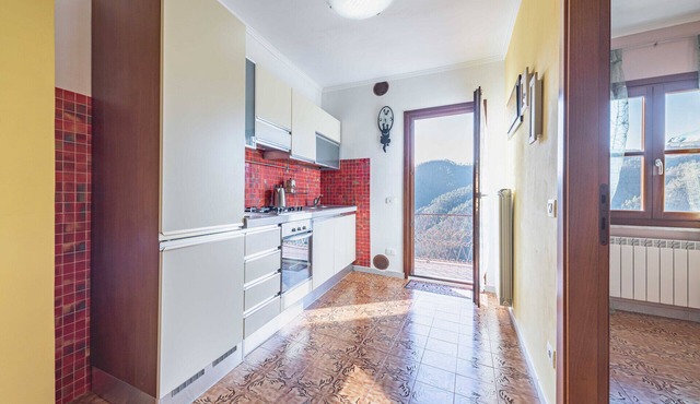 NEW! Apuan Alps Panoramic Apartment x4