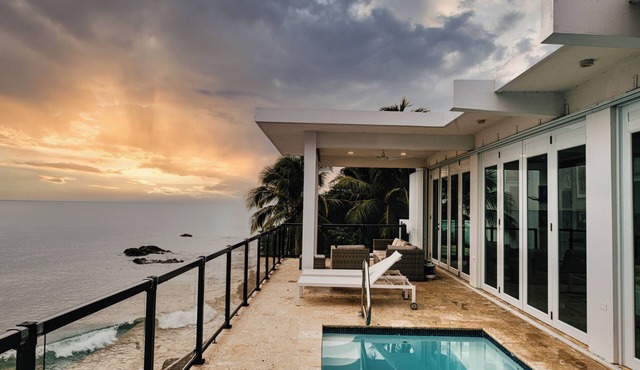 New: Beachfront Dream Epic Sunset Private Pool Fire Pit