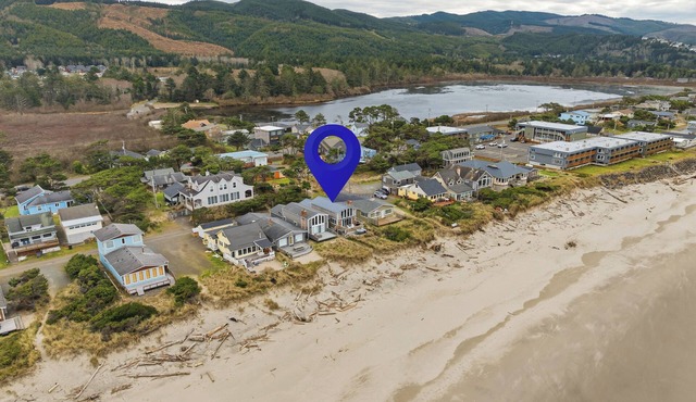 NEW Beachfront Escape, Hot Tub, Ocean Views, Dunes