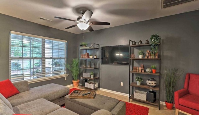 NEW! Beautiful Charleston Townhome with Pool Access & Covered Patio!