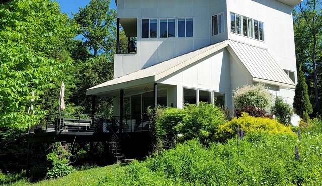 NEW CatskillsTreeshouse close to Hunter Mountain