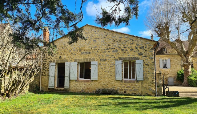 * New* Charming cottage set in the grounds of a majestic manor house,