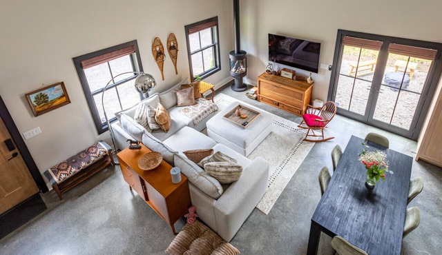 NEW: Chic Modern Barn Style Home in Fun Area
