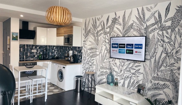 NEW★: comfortable apartment + linen, towels and free parking