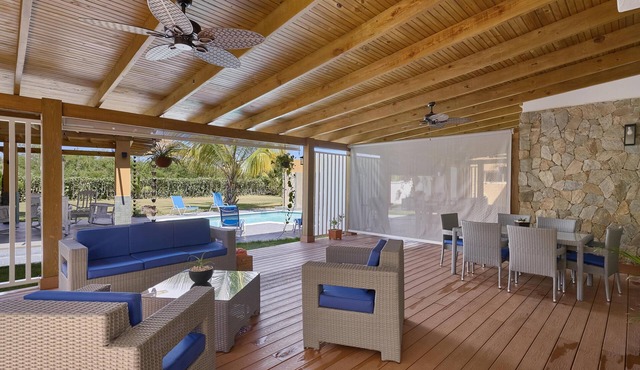 New! Comfy Spacious Villa W/Pool, Jacuzzi, BBQ