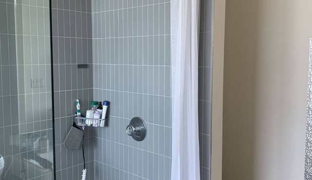New construction, modern, loft style condo, 5 min to the beach