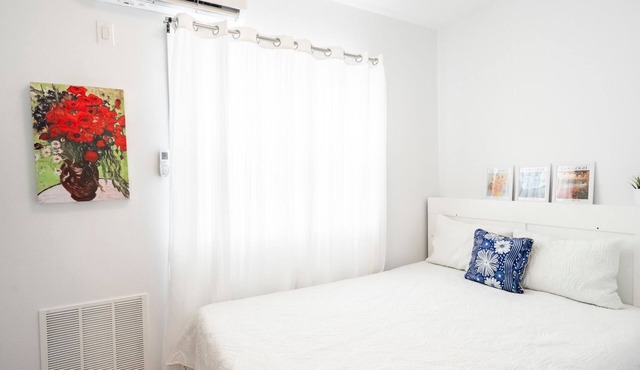 New Cozy Budget Studio with AC, High-speed Wi-Fi