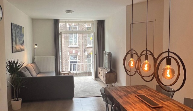 New! Elegant & stylish apartment in the heart of the city