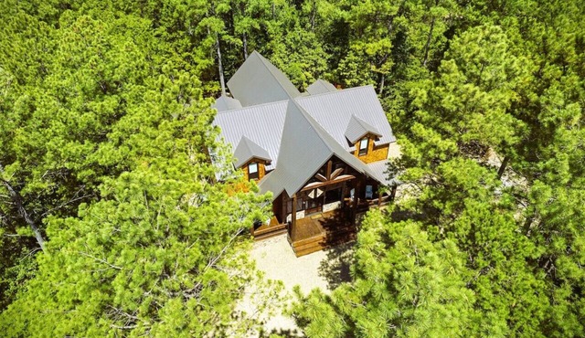 New! Grand Hideaway| Secluded|6 Bedroom