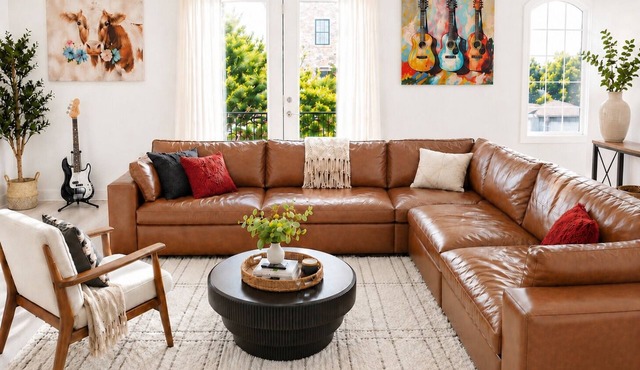 NEW ★HOT AREA★ 5min to Broadway SLEEPS 12 SPACIOUS
