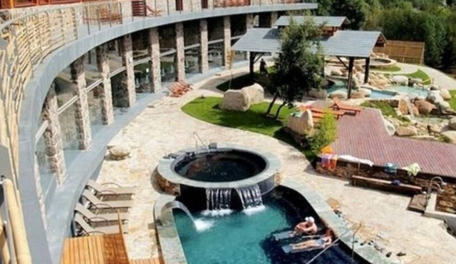 NEW JJ HOSTEL