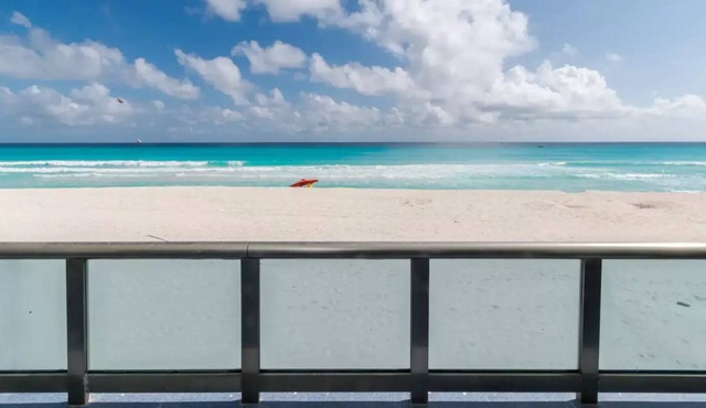NEW LISTING! Beachfront Villa in Hotel Zone! Best beach & view!