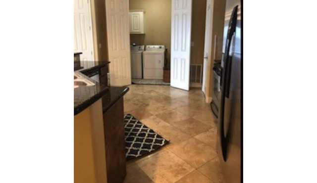 New Listing! Gorgeous Sunset Cove Condo