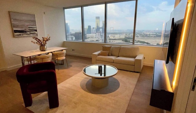 New Luxury spacious 1BR at Sky Gardens 4 pers DIFC Dubai