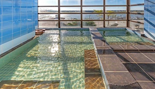 New Makomo Hotel