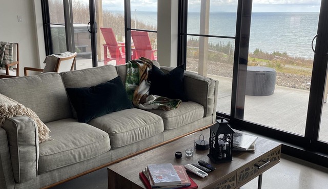 New Modern Oceanfront Home with Year-round Hot Tub