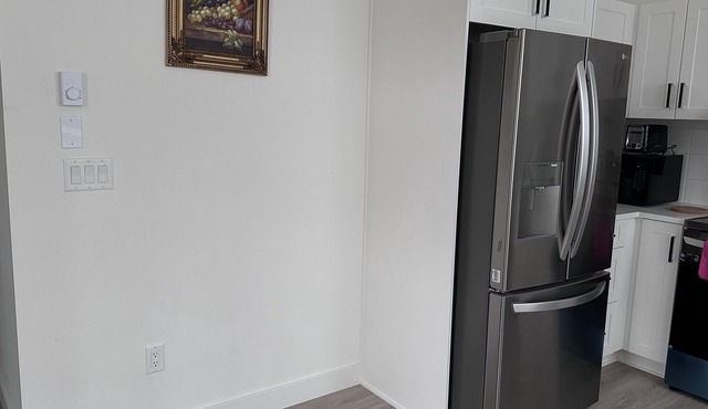 New modern suite in Silver Valley, close to downtown Maple Ridge, parks