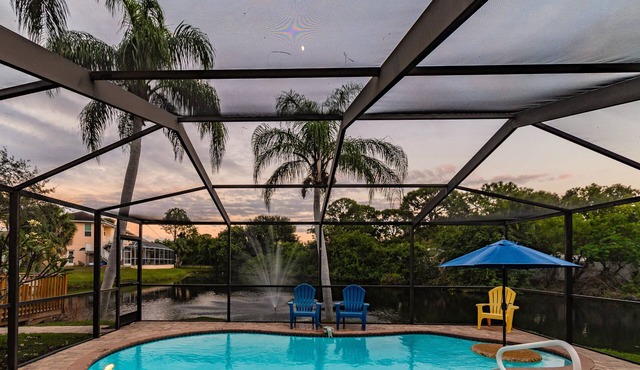 NEW! Modern & Super Stylish 3BR/3BA Pool Home-9 mins to Madeira Beach!