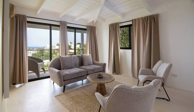 New OceanView Boutique Hotel- Suite 10