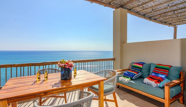 NEW! PENTHOUSE CONDO ON THE BEACH with PRIVATE ROOFTOP POOL!