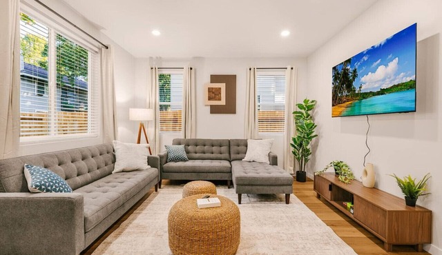 New PNW Retreat | Family-Friendly | Near DWTN