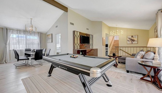 New! Pool house near Strip