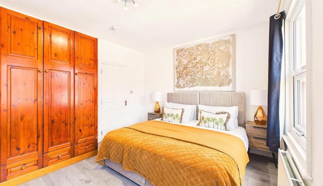 *NEW* Ridgeway Home | Central | Parking