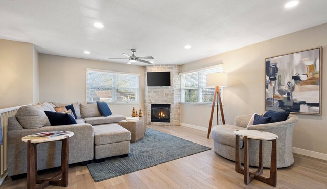 NEW! Spacious & Remodeled Hilltop Charmer