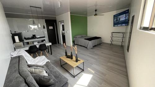 New! Stylish Studio #2 SJO - Perfect for Travelers