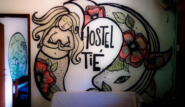 New Tié