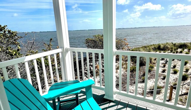 New Waterfront❗️Pool, Epic Views/Corner Lot❤️Beaches near~BBQ Grill~Washer/Dryer