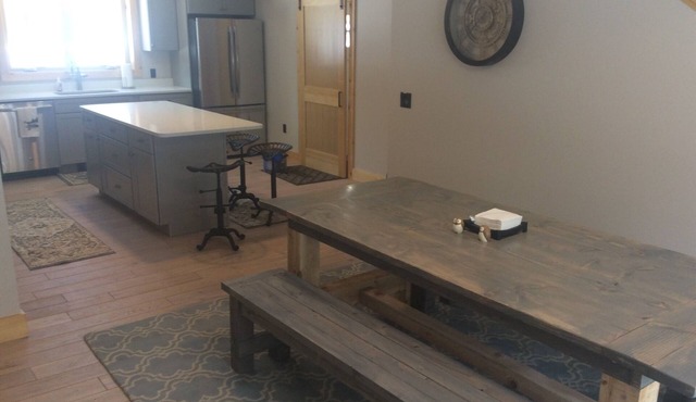 Newer Spacious condo close to Attitash and Storyland