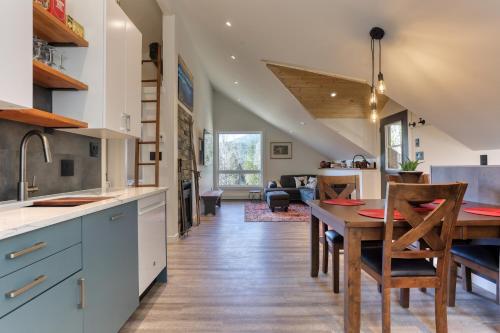 "NEWLY BUILT HOME" on 5 acres by the beach