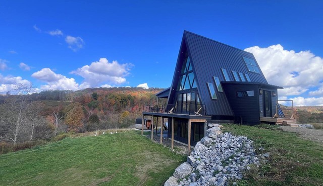 Newly Built Luxury EVL A-Frame (Sauna & Hot Tub)