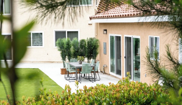 Newly built vacation home with a large backyard
