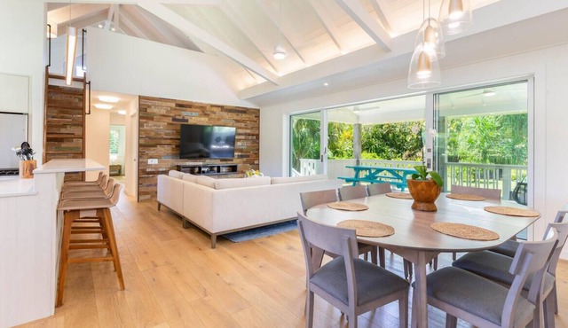 Newly Constructed home at Anini Beach