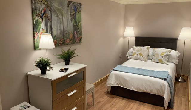 Newly refurbished contemporary accommodation