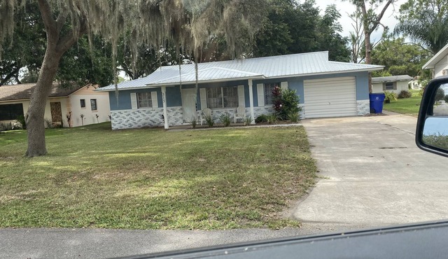 Newly Renovated Farmhouse!